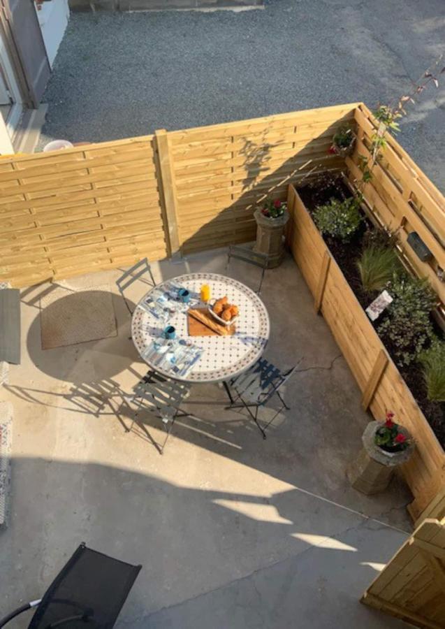 Apt Rdc Avec Sa Terrasse Privee Saint-Malo Exteriör bild